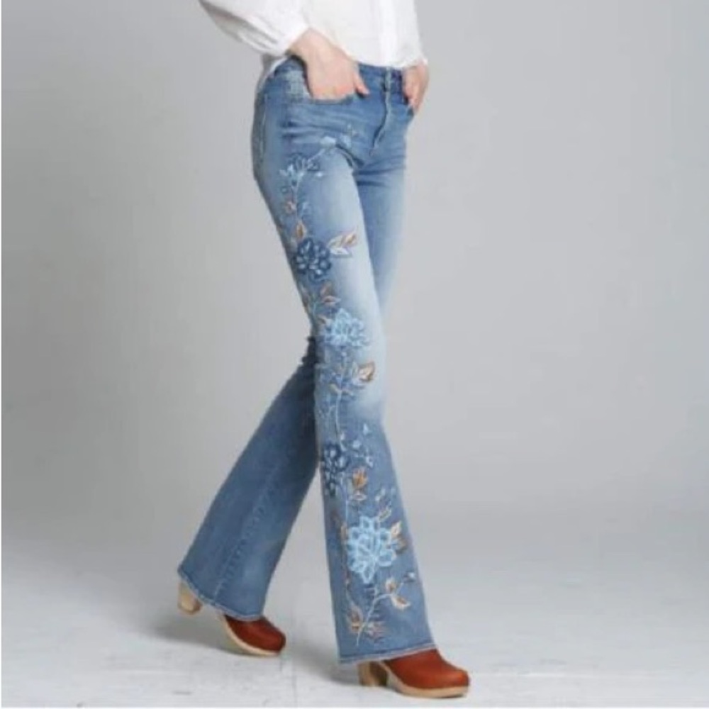 Driftwood Isabel Blue Jeans